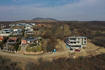 csaladi_hazak-eger__kekfrankos-img6388.jpg